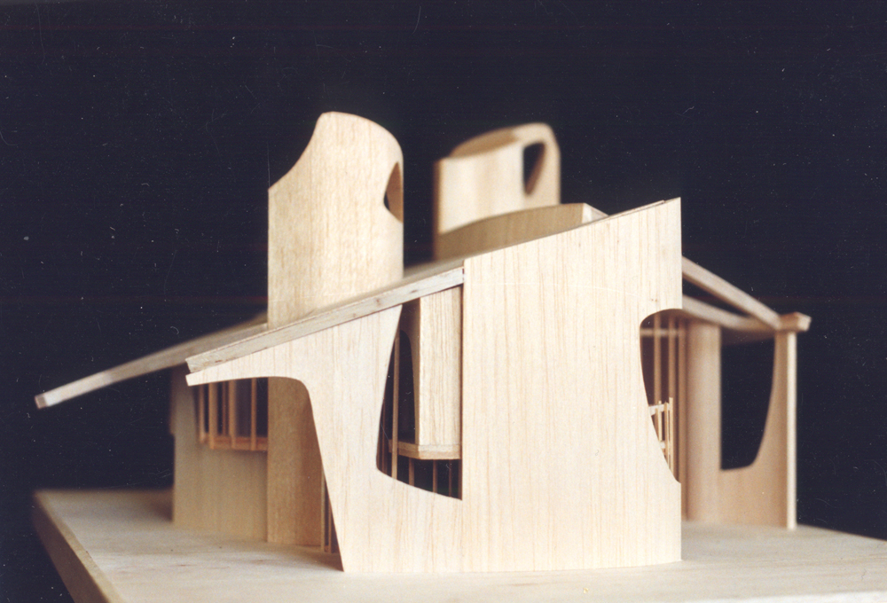 3-family rm-main bedrm.471.jpg